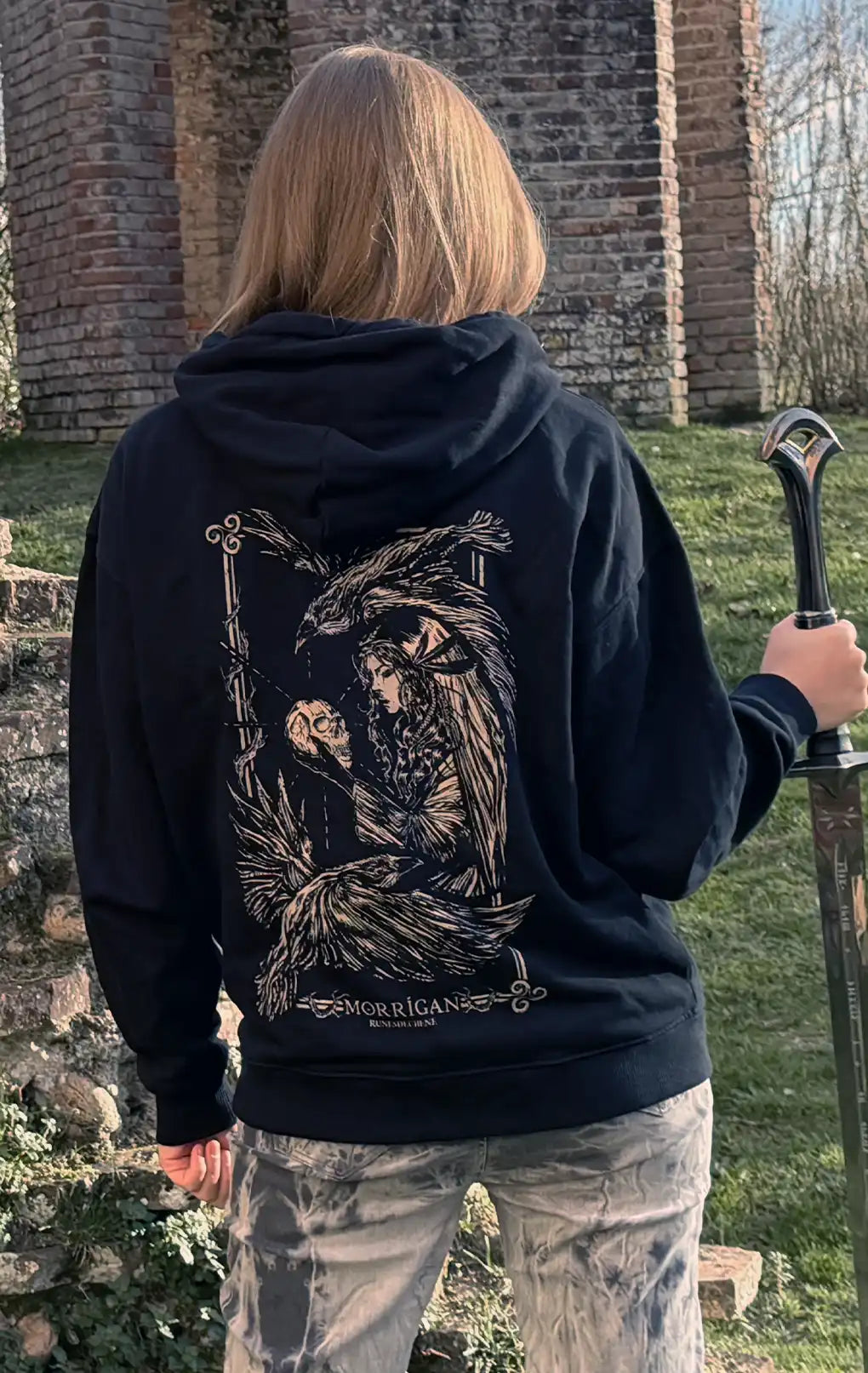 Morrigan's Runes Morrigan | Sweatshirt Premium Oversized – Runes de Chêne
