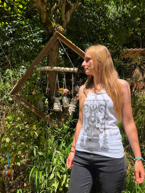 Laure mesure 1m69 et porte du M